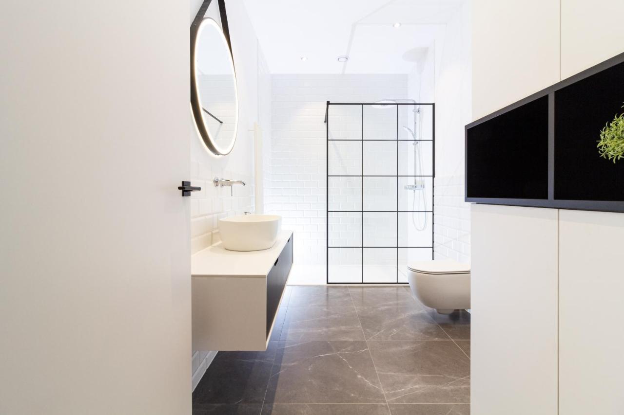 Cohost I Oldtown 60M2 Apt W-Garage Parking, Balcony & Self Check-In 빌뉴스 외부 사진