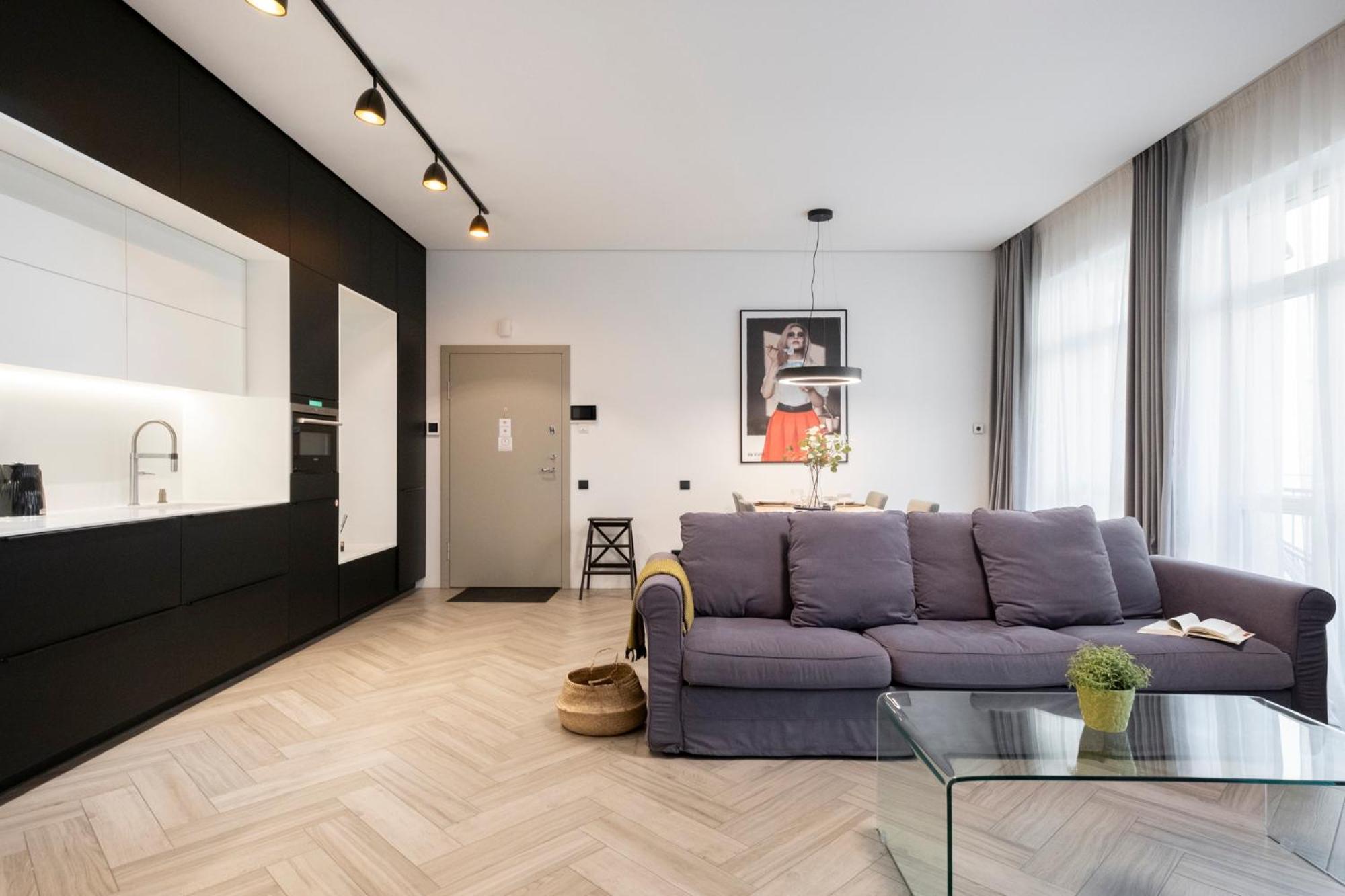 Cohost I Oldtown 60M2 Apt W-Garage Parking, Balcony & Self Check-In 빌뉴스 외부 사진