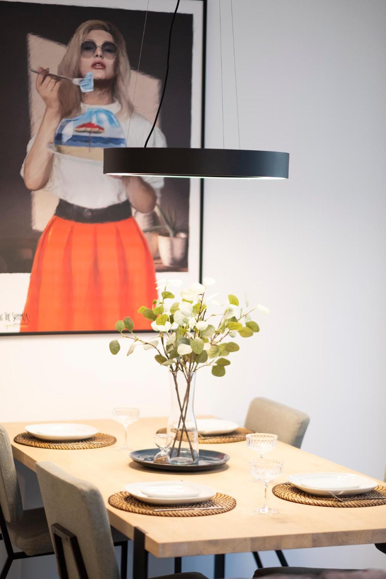 Cohost I Oldtown 60M2 Apt W-Garage Parking, Balcony & Self Check-In 빌뉴스 외부 사진