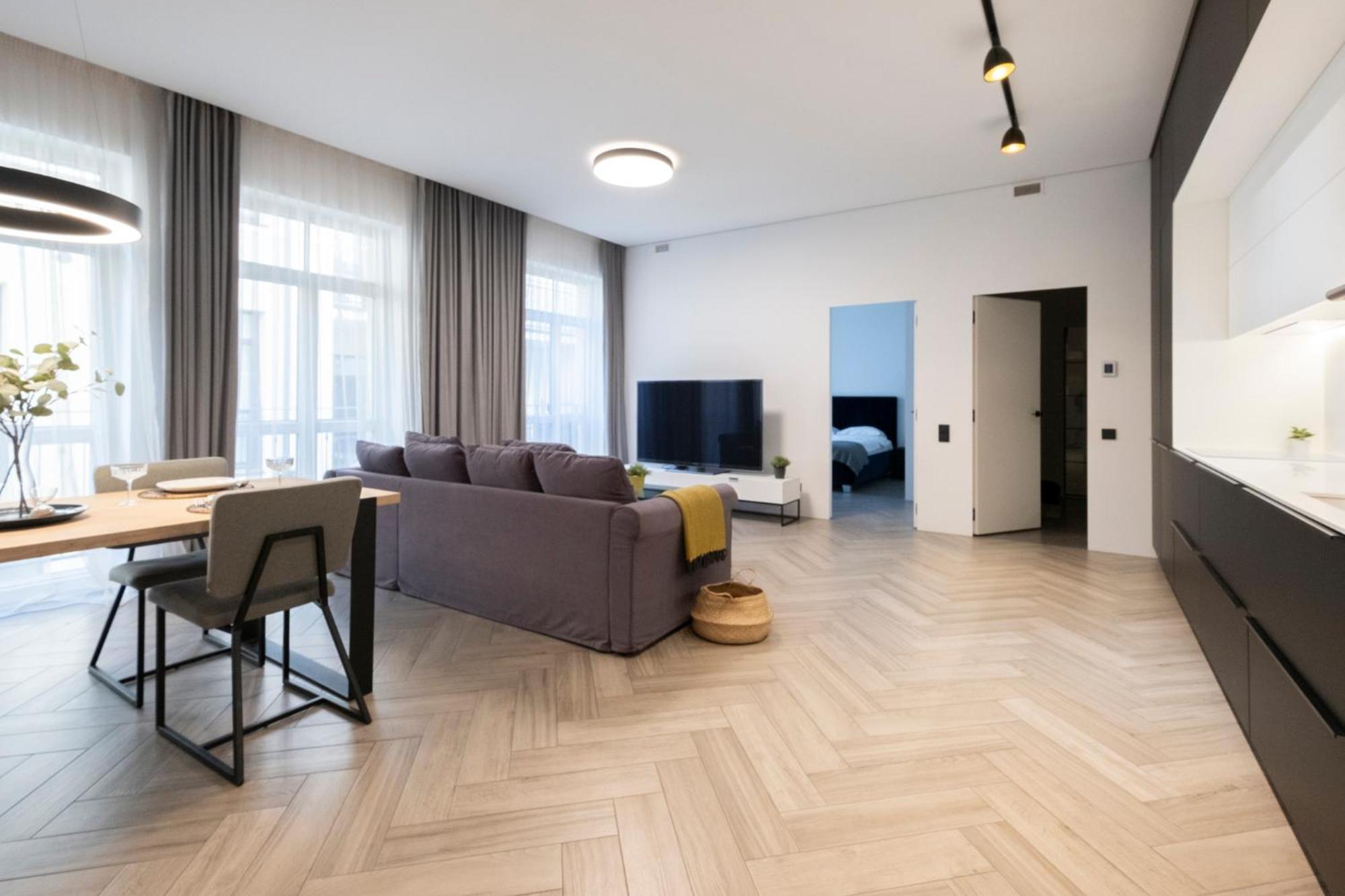 Cohost I Oldtown 60M2 Apt W-Garage Parking, Balcony & Self Check-In 빌뉴스 외부 사진