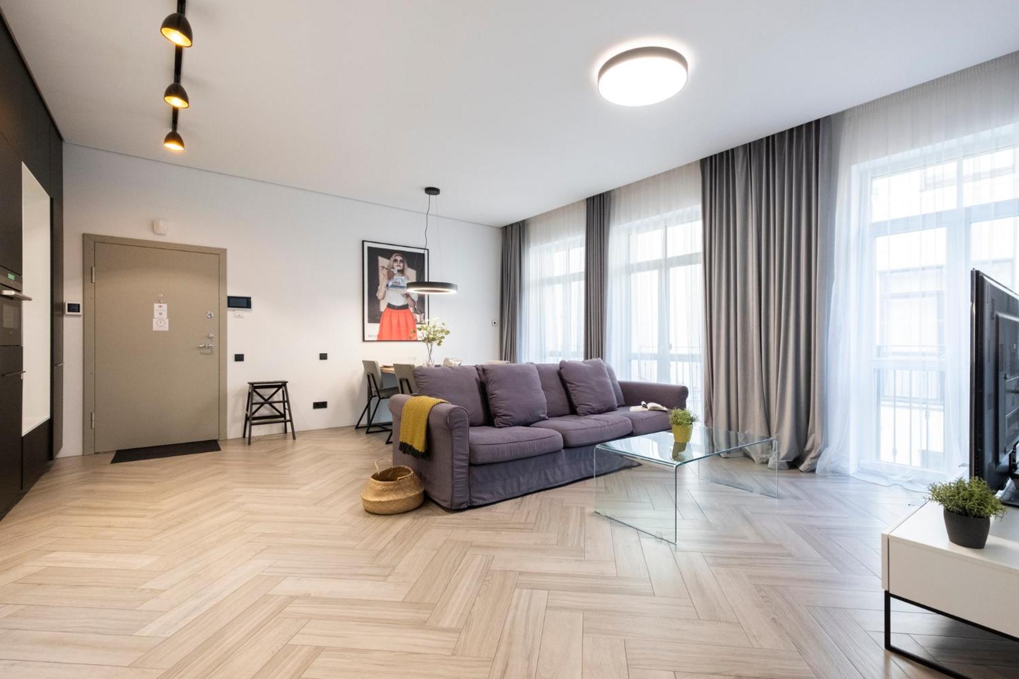 Cohost I Oldtown 60M2 Apt W-Garage Parking, Balcony & Self Check-In 빌뉴스 외부 사진