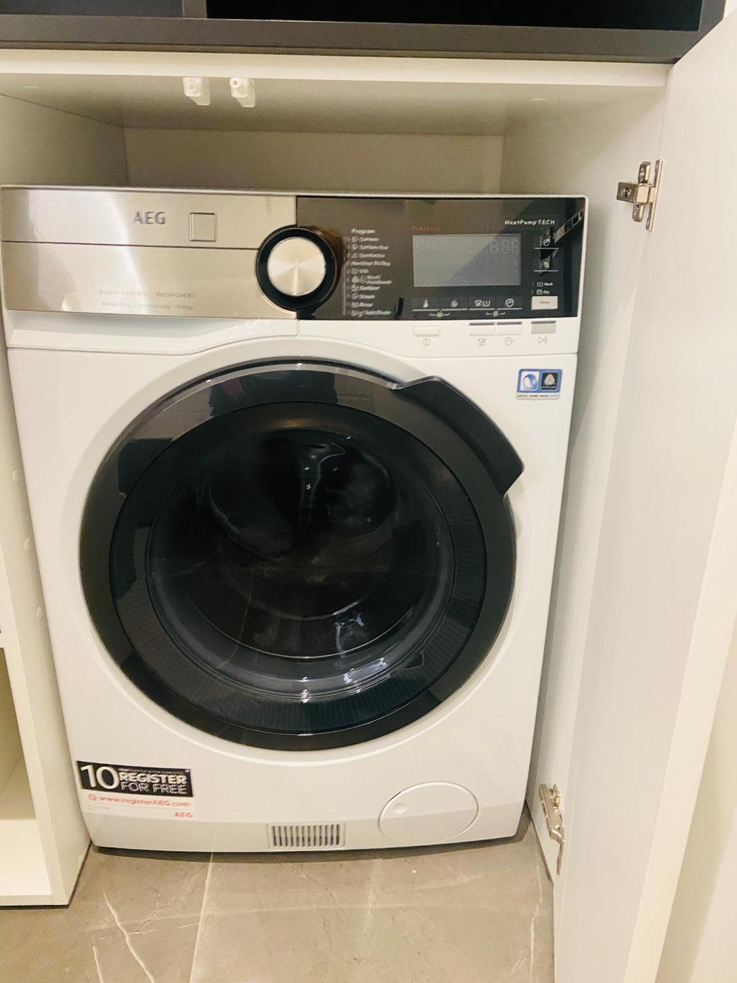 Cohost I Oldtown 60M2 Apt W-Garage Parking, Balcony & Self Check-In 빌뉴스 외부 사진