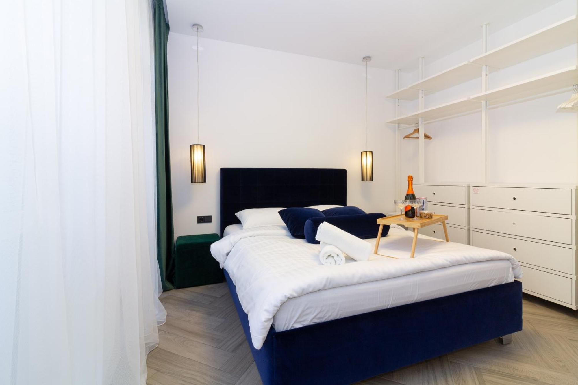 Cohost I Oldtown 60M2 Apt W-Garage Parking, Balcony & Self Check-In 빌뉴스 외부 사진
